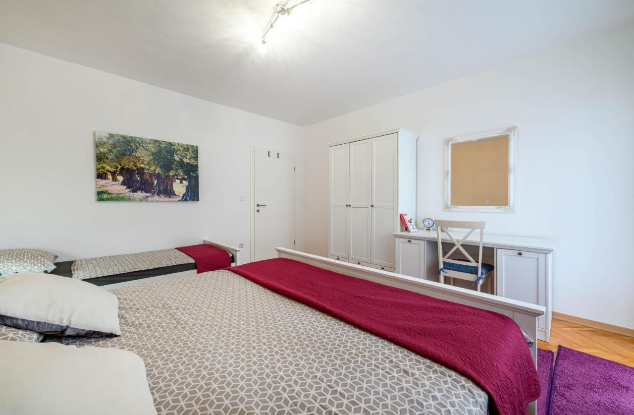 Apartman Slavko Apartment Sibenik Bagian luar foto